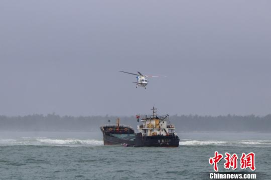 货船海南文昌海域搁浅 6名遇险船员获救